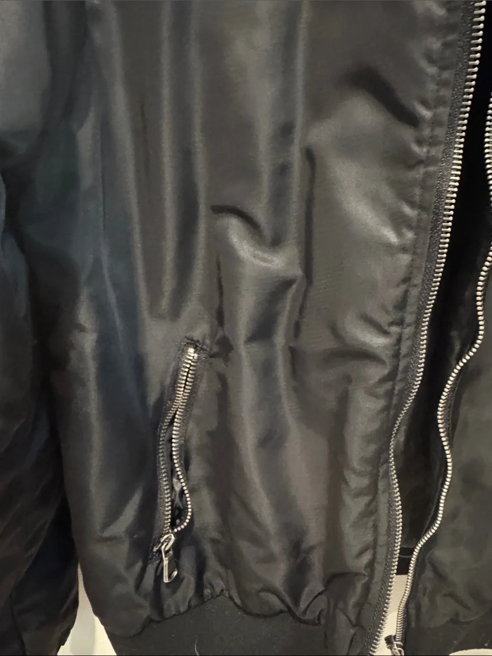 Forever 21 Men's Black Bomber Jacket with Zip Pockets - Picture 3 of 5